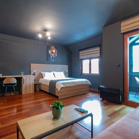 Forma Lux Zabljak Luaran gambar