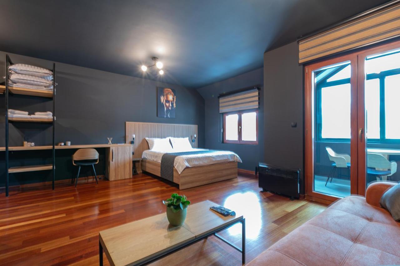 Forma Lux Zabljak Luaran gambar