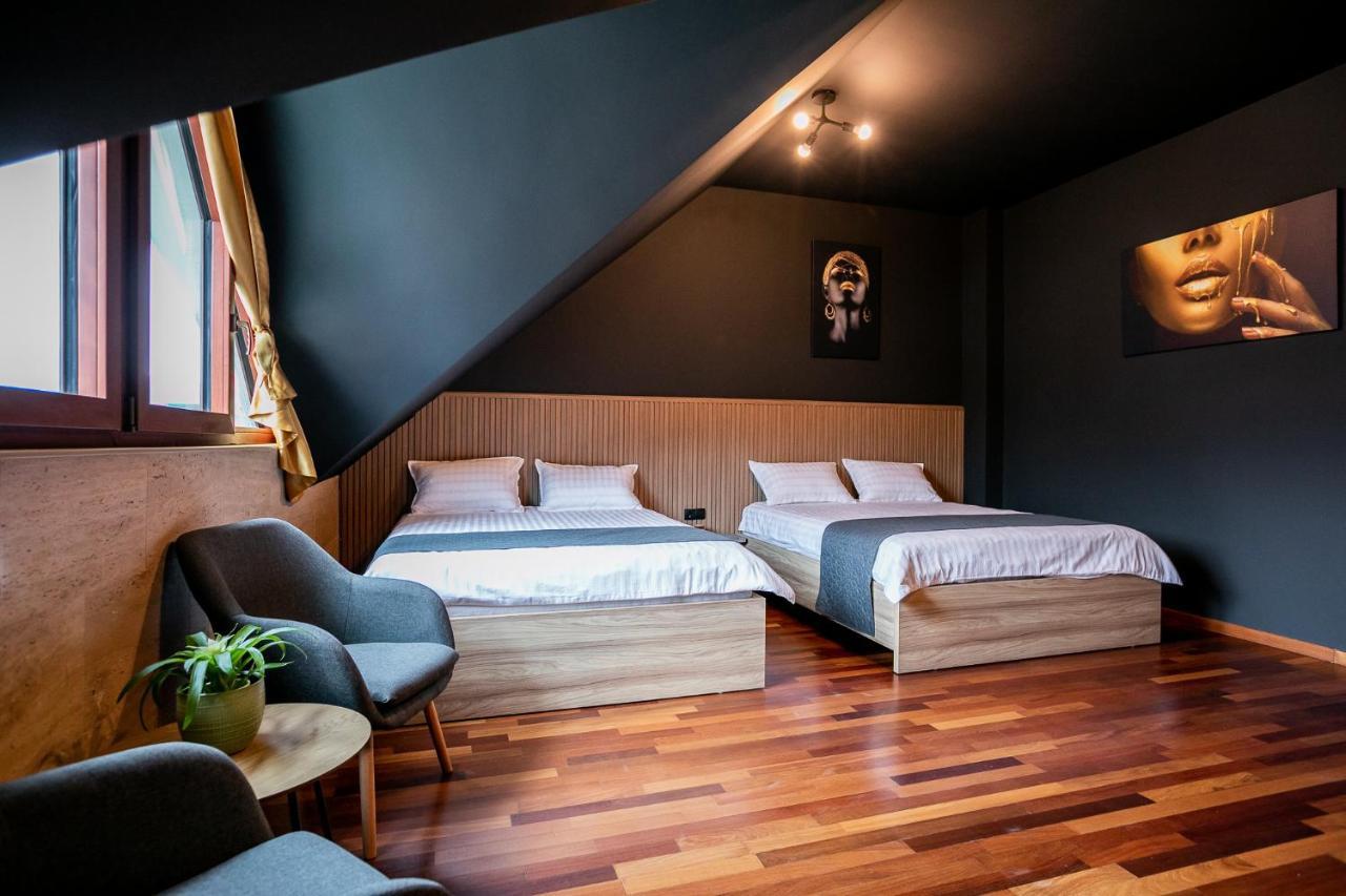 Forma Lux Zabljak Luaran gambar