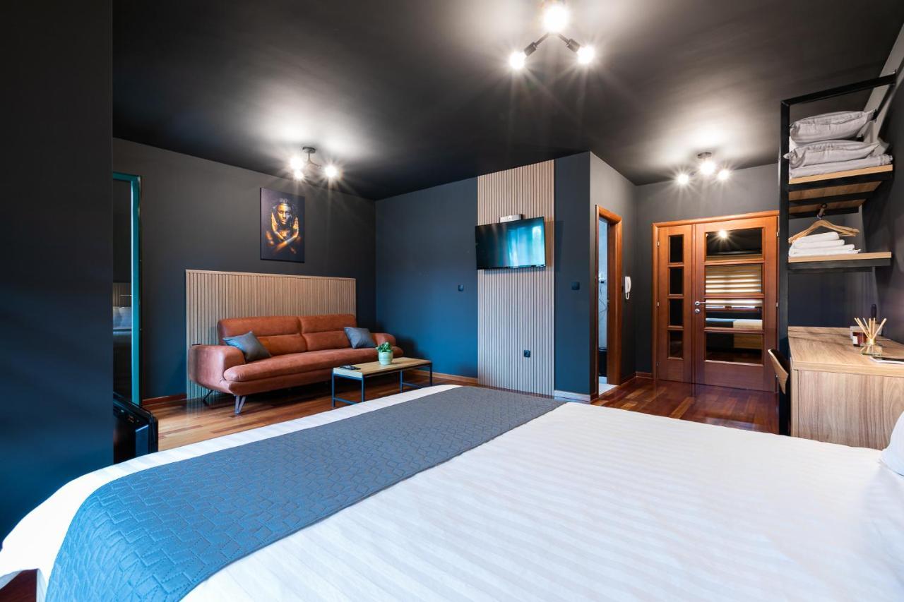 Forma Lux Zabljak Luaran gambar