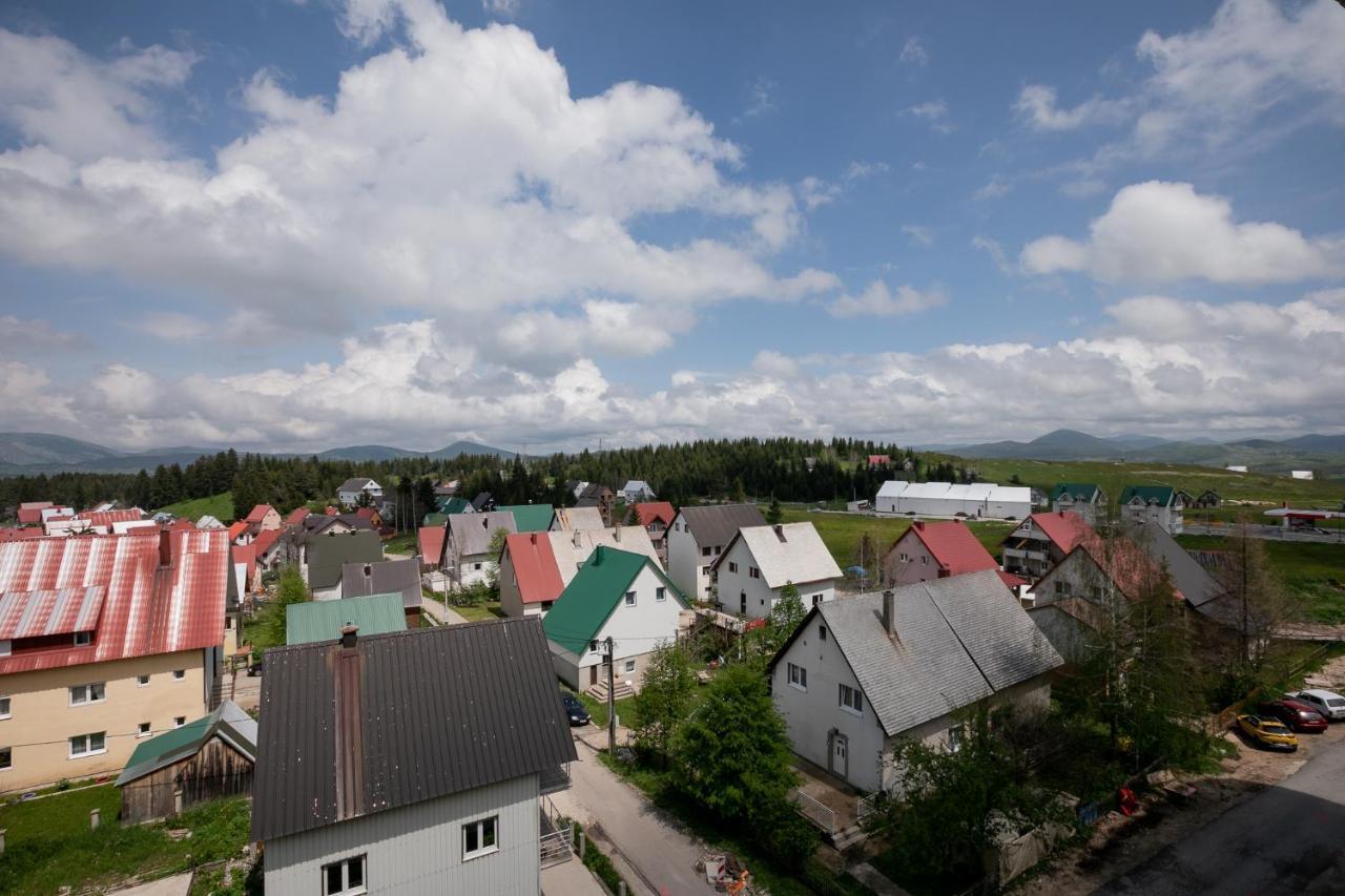 Forma Lux Zabljak Luaran gambar