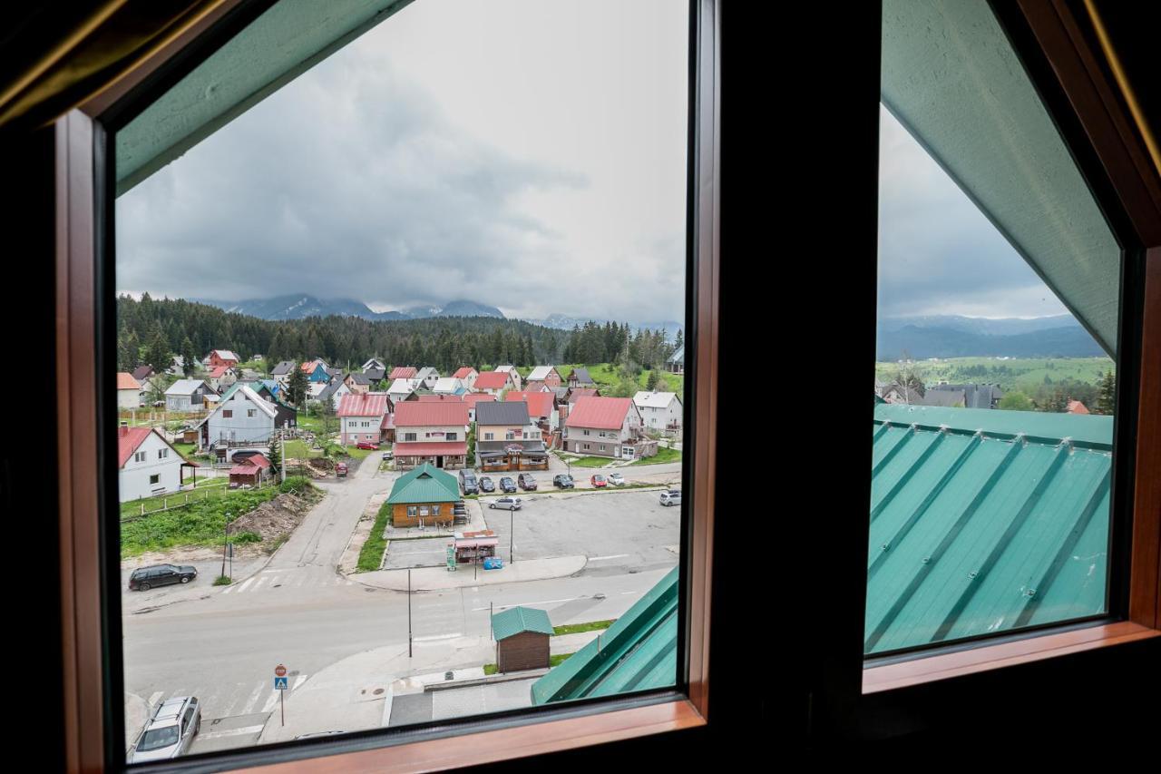 Forma Lux Zabljak Luaran gambar